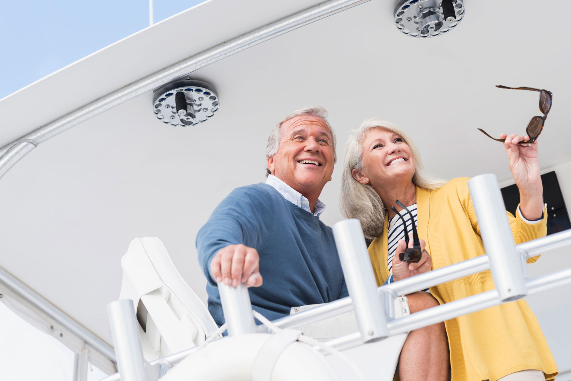 Join-Exclusive-Yachts