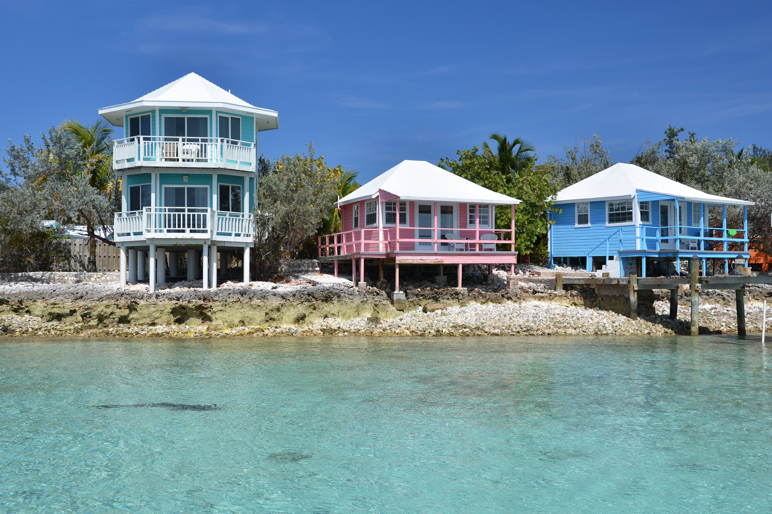 Exclusive Yachts - Staniel Cay yacht club