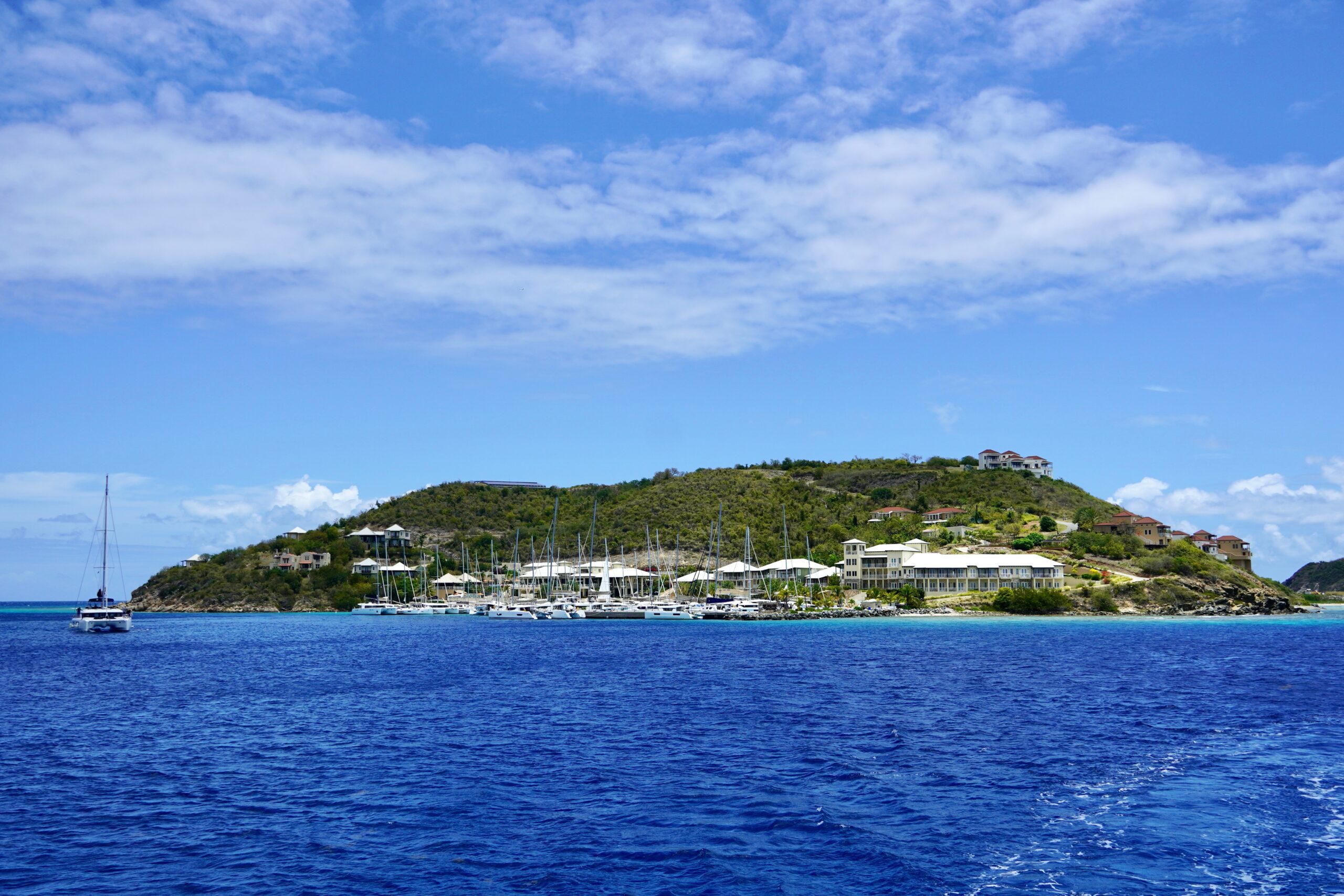 Exclusive Yachts - Scrub island in the british virgin islands 