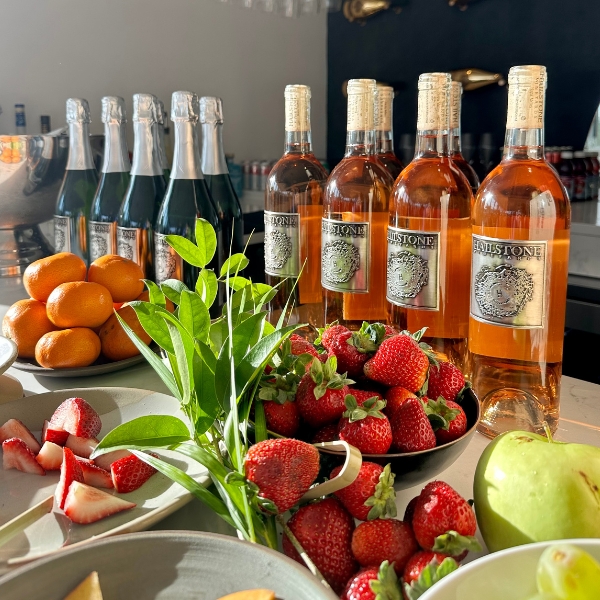Hailstone Vineyard Wine - Crisp, sultry white wines and a signature dry rosé crafted by Hailstone Vineyard. Ideal for menu pairings and warm summer days.