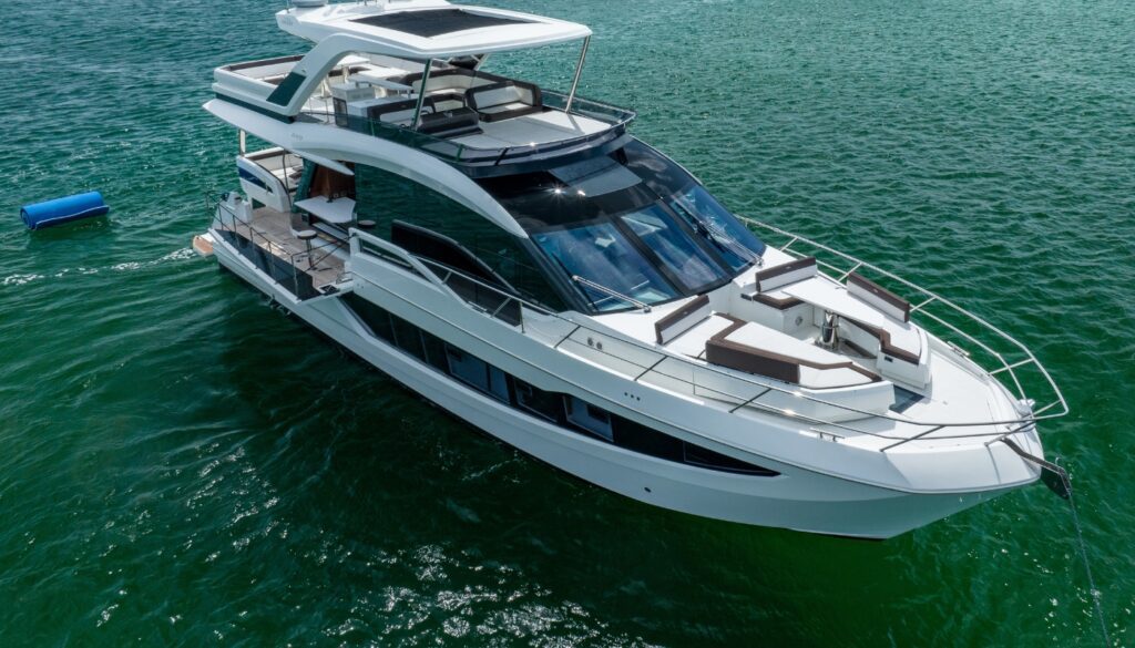 Exclusive Yachts - 64 Galeon Time 4 U