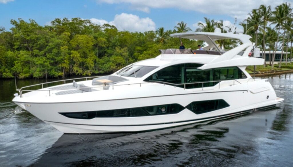 Exclusive Yachts - 72 sunseeker flybridge