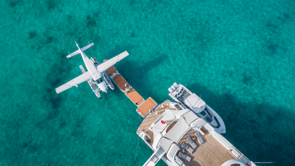 Exclusive Yachts x Tropic Ocean Airways