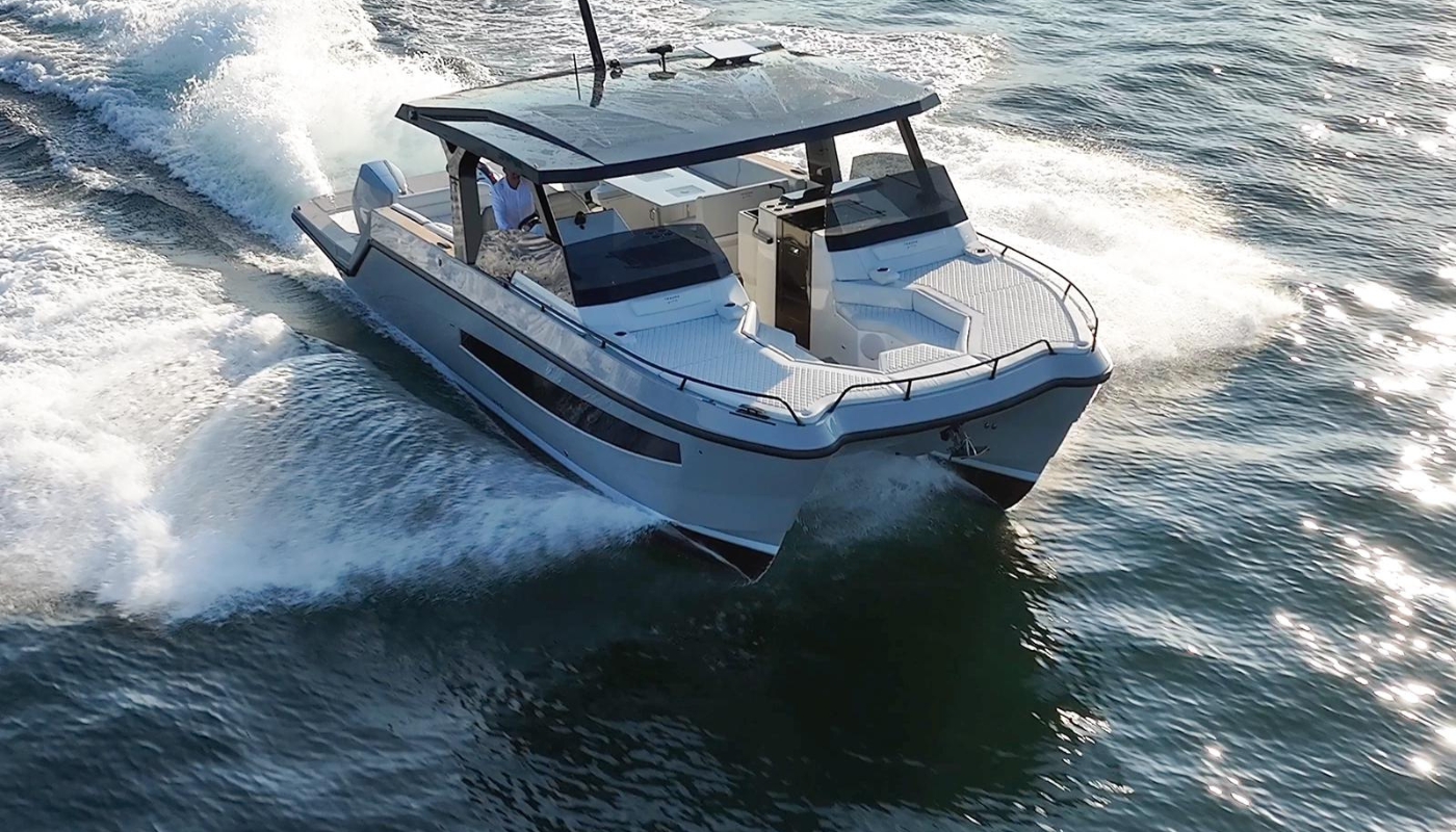 Exclusive Yachts - 38' Tesoro T3 - Zest