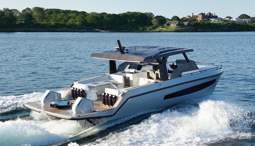 Exclusive Yachts - 38' Tesoro T3 - Zest