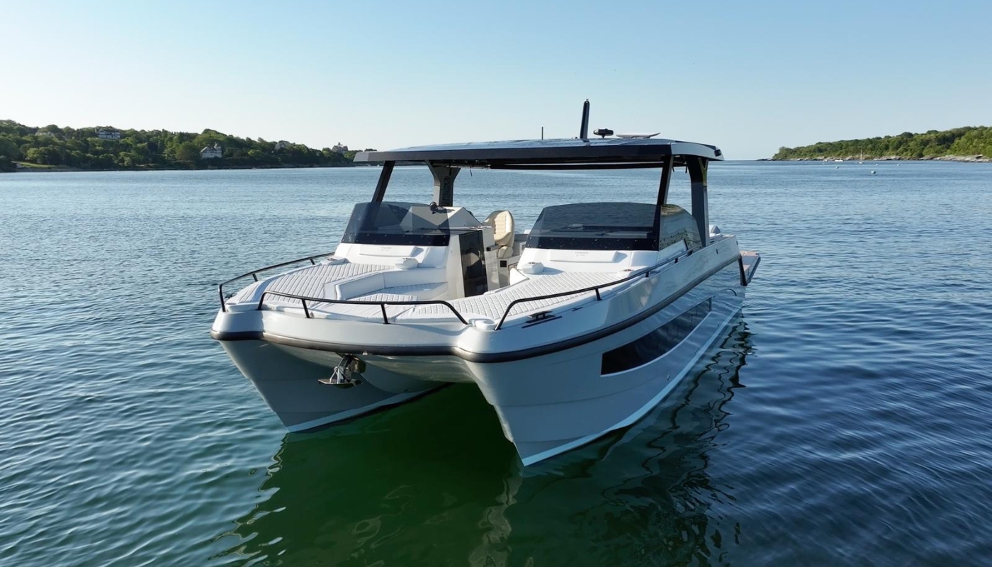 Exclusive Yachts - 38' Tesoro T3 - Zest
