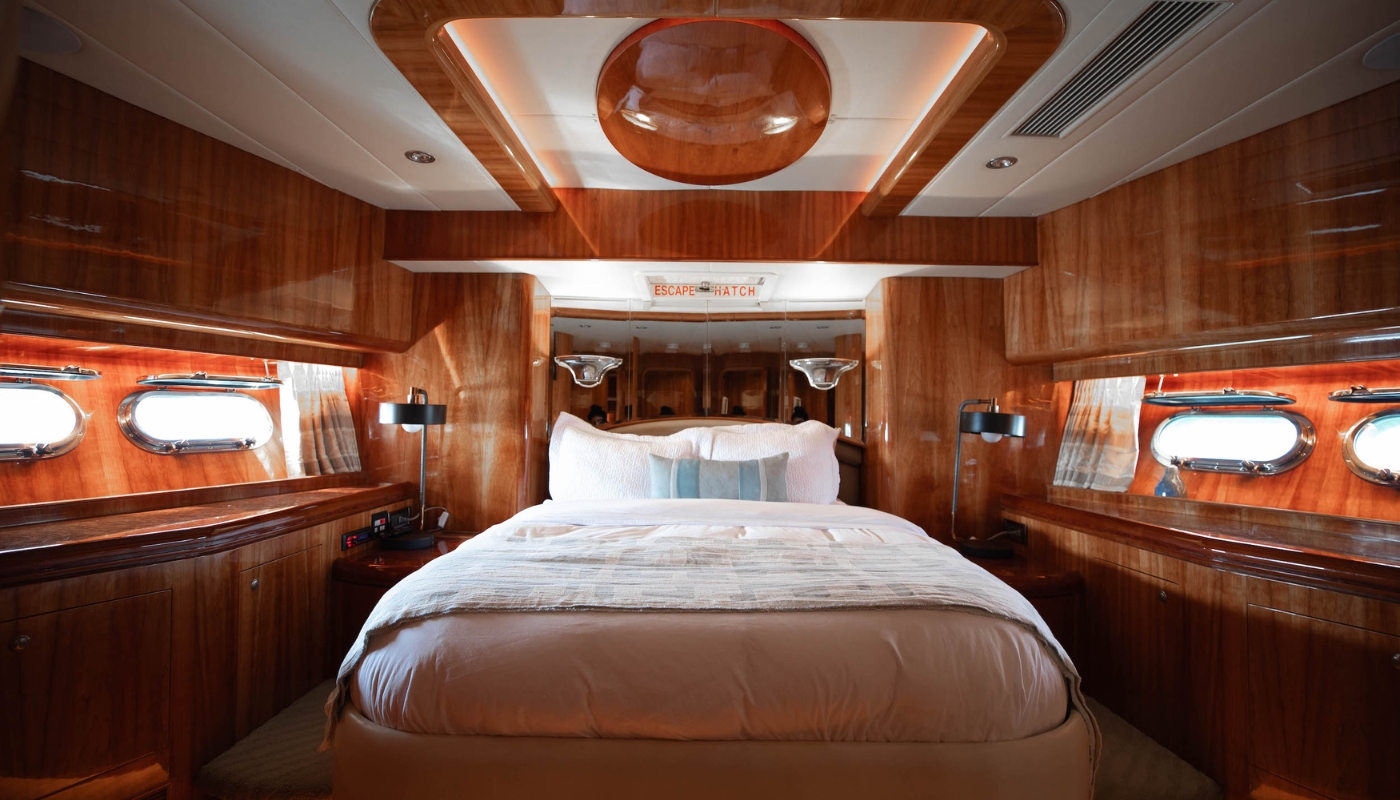 Exclusive Yachts - 82' Horizon