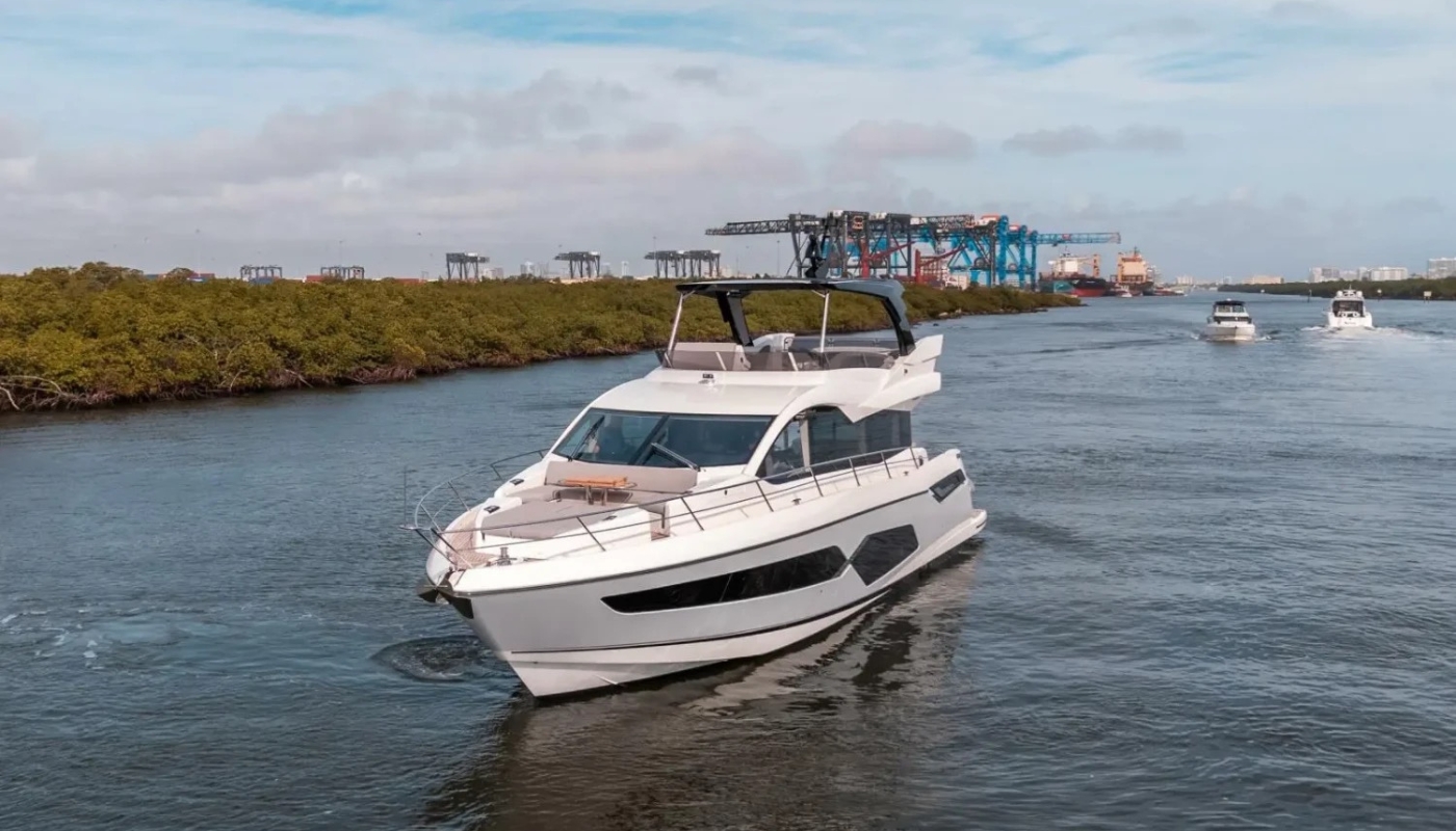 Exclusive Yachts - 68' Sunseeker - Into the Mystic