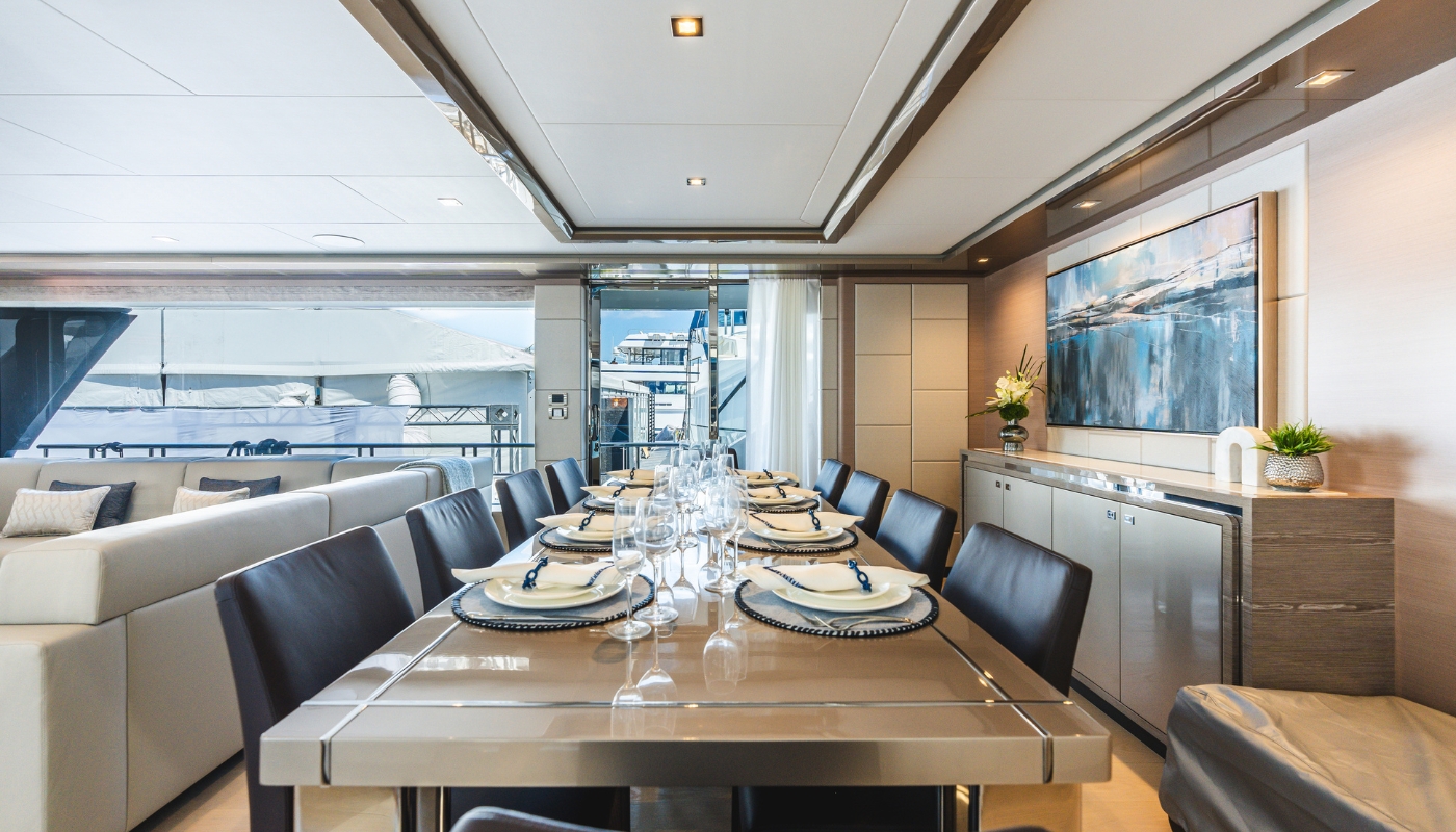 Exclusive Yachts - 98' Ocean Alexander interior
