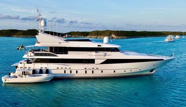 145' Mega-Yacht
